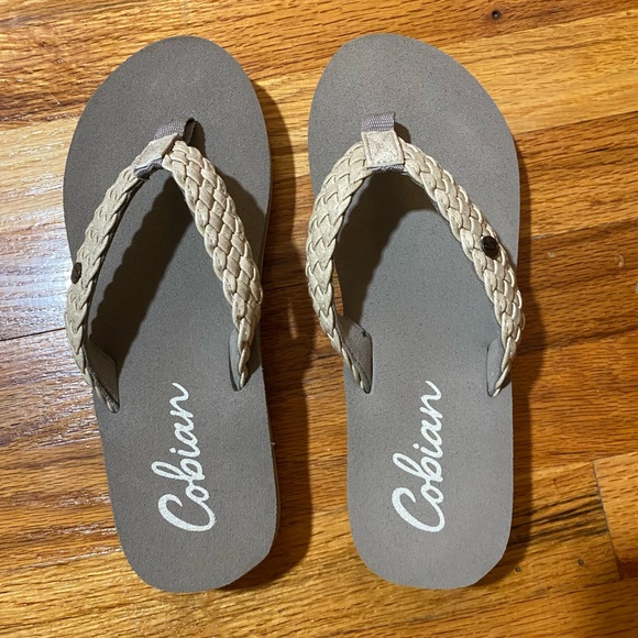 Cobian woman’s braided bounce sandals - Picture 1 of 5
